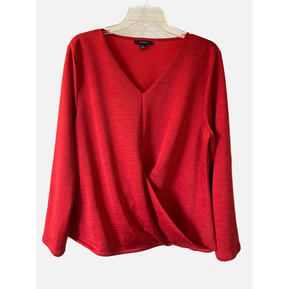 Beautiful Alfani red shimmer pullover sweater